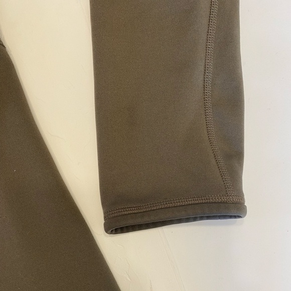 THE North Face Men’s Zip Up Sweater - Picture 6 of 10